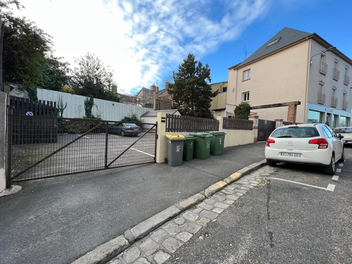 Cosy Loire, T2 Neuf, Front De Loire ,Vue Cathedrale,5Min A Pied Centre Ville Et Parking Prive Orléans Exterior photo